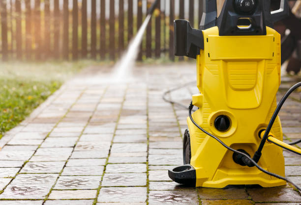 Best Animal Enclosure Cleaning  in Prudhoe Bay, AK